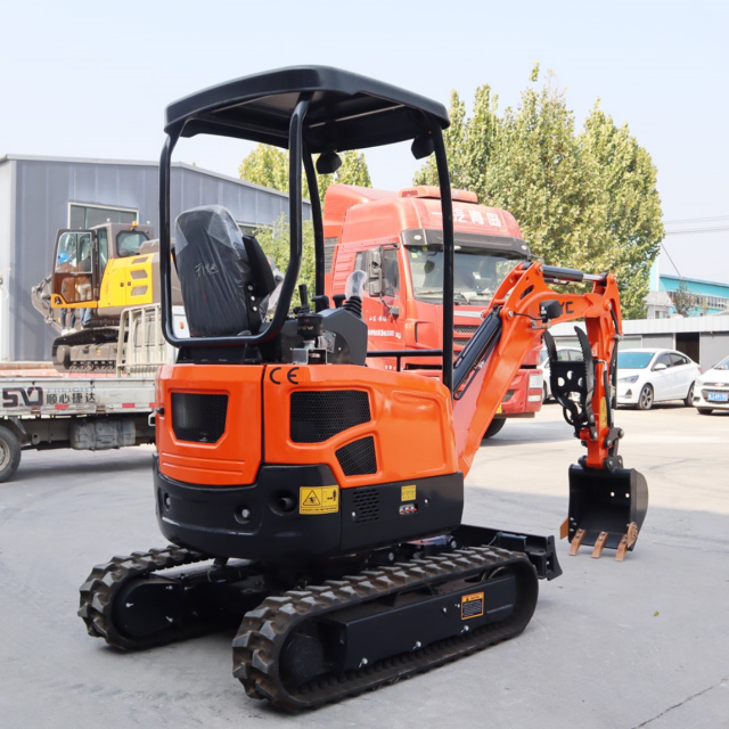 Настраиваемый гусеничный гидра – обзор и цена Heavy Equipment Landscaping